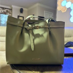 Like new Michael Kors Sage Green Emilia large Pebble Leather Tote